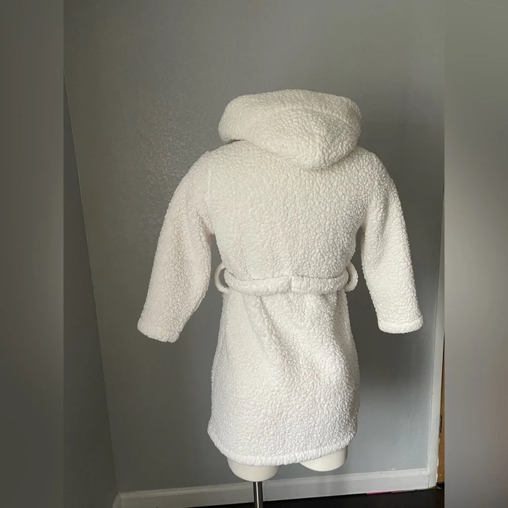 Pottery Barn Kids luxurious cream